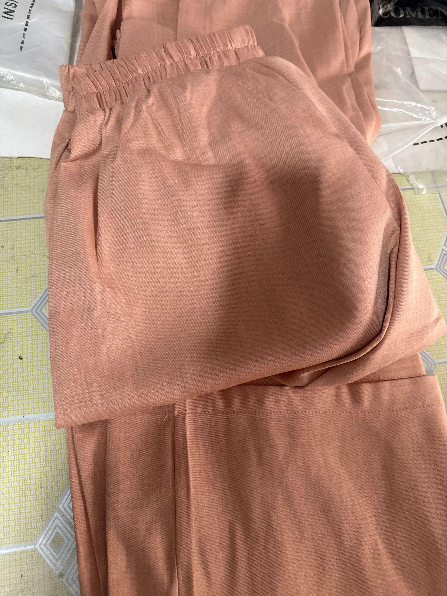 

Elegant Women s Two-Piece Set: Long Sleeve Shirt & Wide-Leg Pants with Side Slit - Arabic Style S верблюд