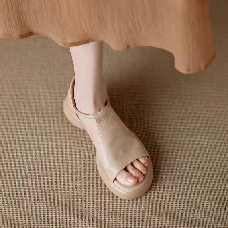 Simple magic wood sandals open-toed fairy round head fairy 2025 summer new products comfortable soft surface thick sole sticker casual women's shoes