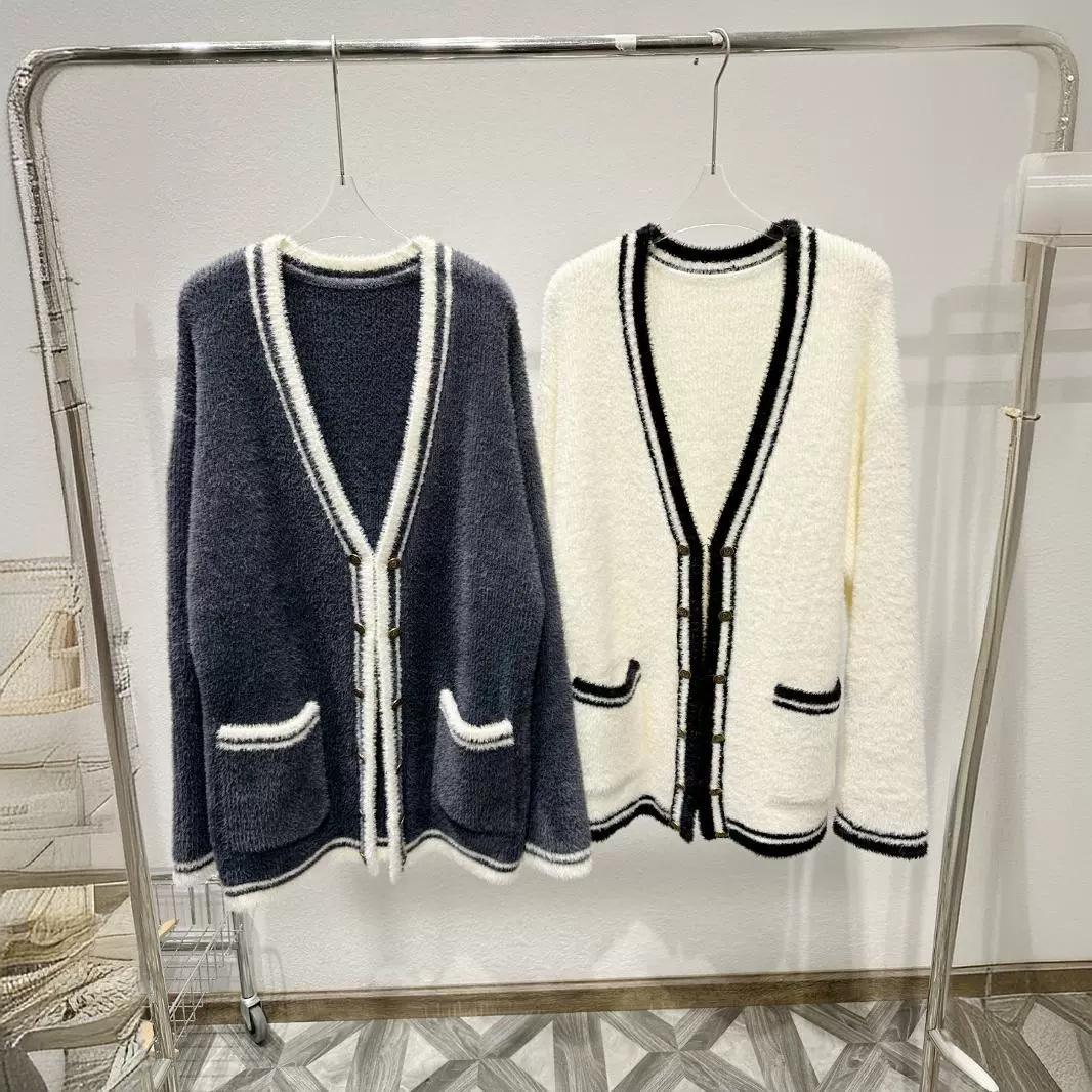 

Thom Brassy Double-Breasted Fine-Knit Cardigan 3079 M