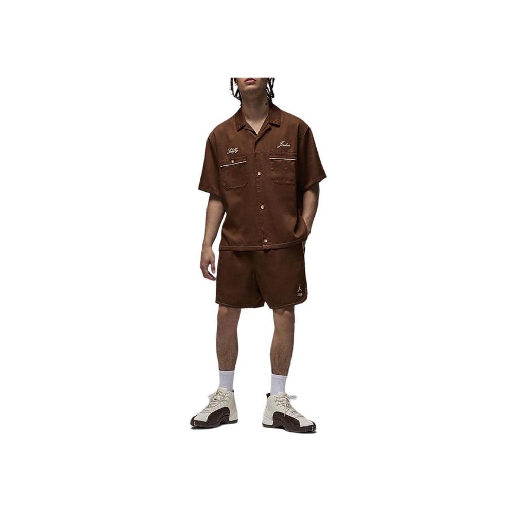 Jordan FW24 Bordado de Letras Logotipo de Marca Cuello de Punta Botones Camisa de Manga Corta para Hombre Marrón HM5040-259