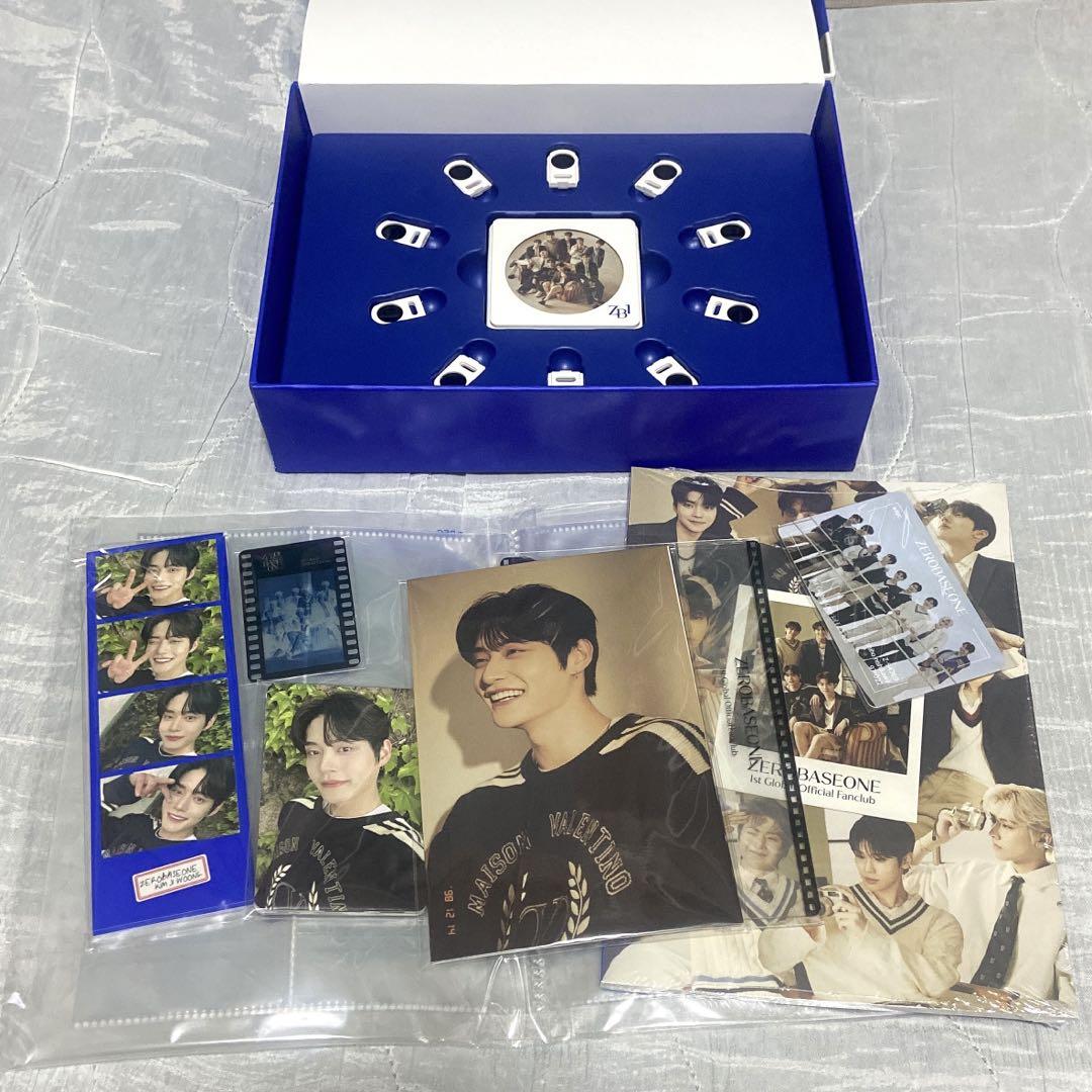 

[USED] ZEROBASEONE 1st Global Official FC Kit