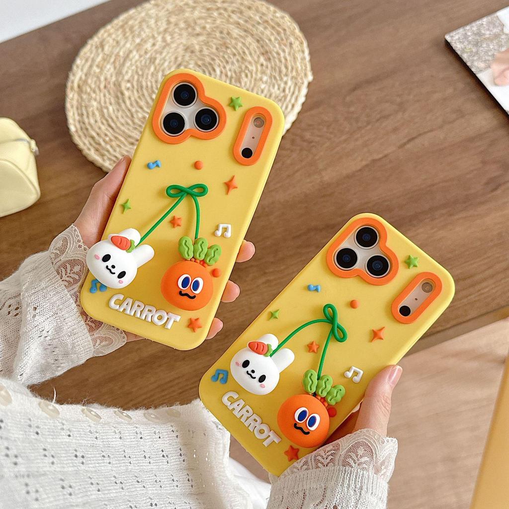 Ciondolo con Coniglio e Ravanello Cartoon 3D per Custodia iPhone 17 Pro Max/16 Pro.