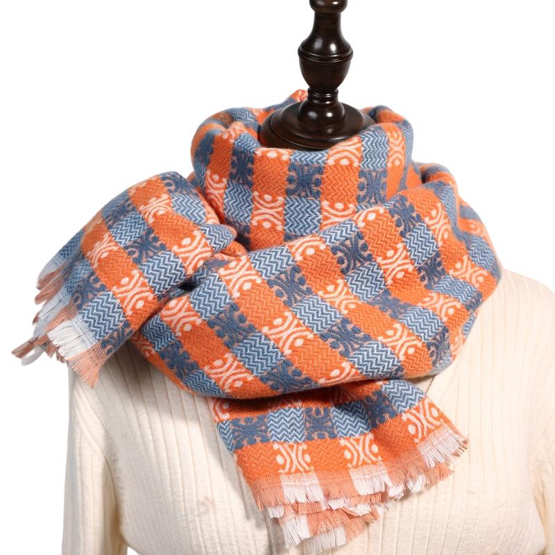 Checkerboard scarf women's sweet medium and long warm shawl 2025 new autumn and winter imitation cashmere scarf