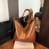 Vintage Commuter Bag Women's Large Capacity Underarm Bag Single Shoulder Messenger Bag