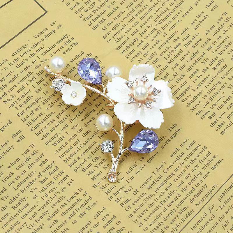 Elegant Crystal Shell Plum Blossom Brooch Pin for Women
