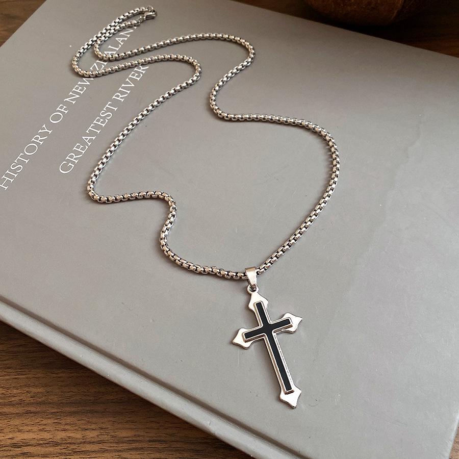 Minimalist Multi-Layer Stackable Clavicle Necklace - Trendy, Versatile Design for Women