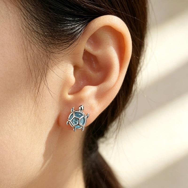 Ozean-Thema Niedliche Verspielte Schildkröte Zarter Diamantbesetzter 925er Sterlingsilber Schmuck Persönlichkeit Tier Ohrstecker 3156