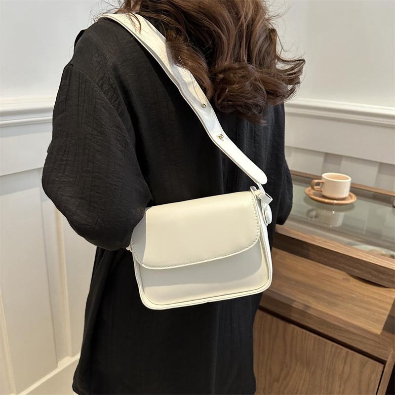 Trendy Street Fashion Shoulder Bag Vintage Underarm Small Square Bag Women's Popular Crossbody Bag