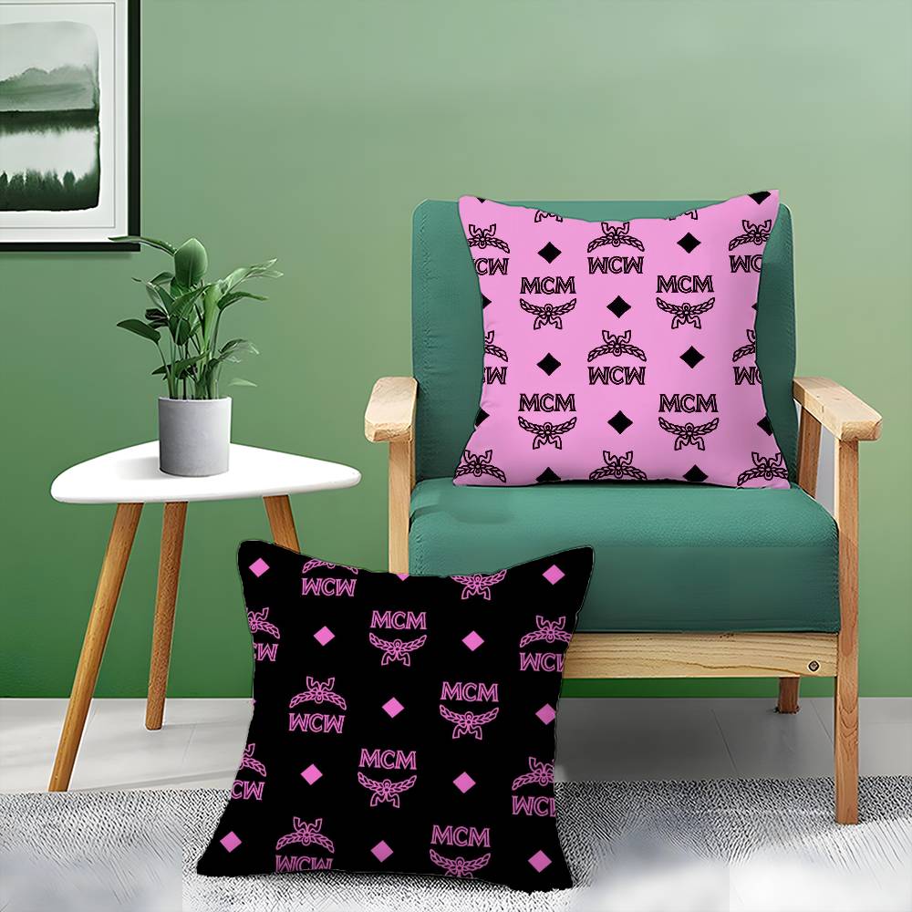 Classic Ingenious Design Prints MCM-M Pillow Case Comfort Sofa Bed Silky elegant Invisible zipper Decorative cushion cover