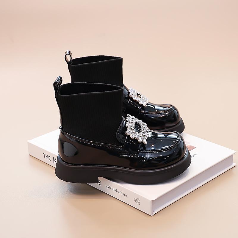 Girls' sock boots2026Spring and Autumn New Princess Martin Boots Children's Leather Shoes Girls' Soft Sole Short Boots Black