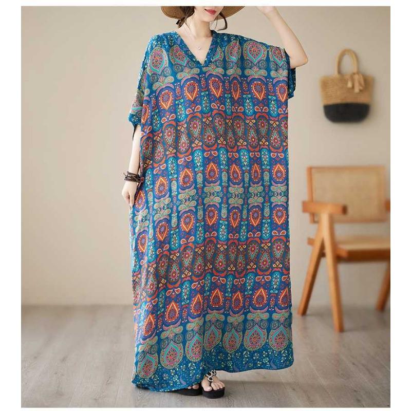 Summer V-neck Large Size Loose Literary Vacation Style Beach Dresses