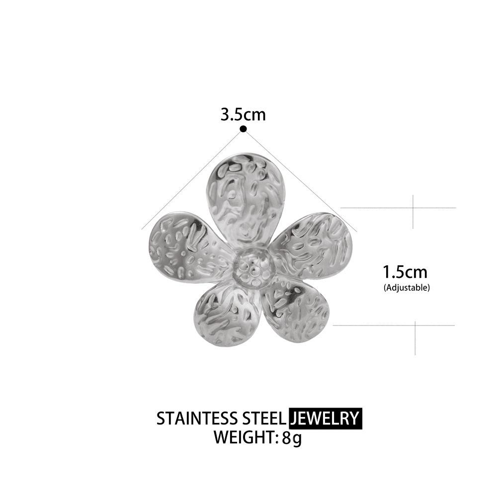 French Retro Luxury Flower-Shaped Titanium Steel Ring