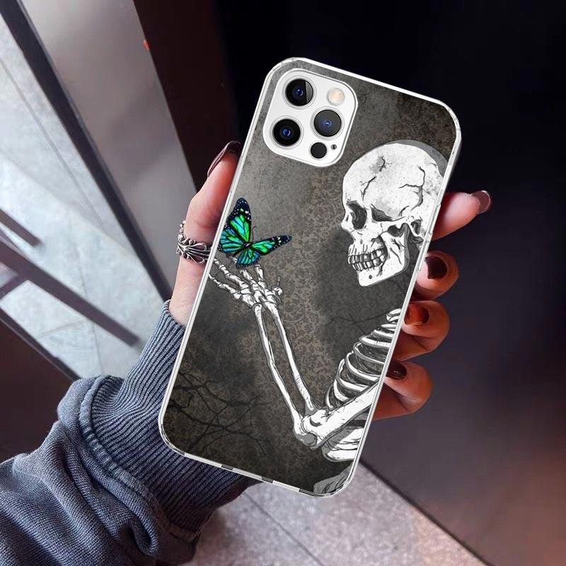 Retro Skull Butterfly Phone Case For iPhone 17 Air 11 13 Mini 14 15 Plus 16 12 Pro Max 16E SE 7 8 Pattern Soft TPU Back Cover  1