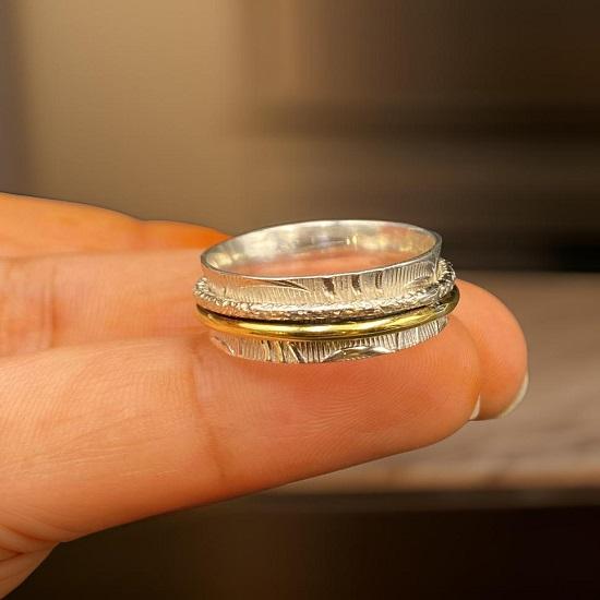 

Двухцветное кольцо-спиннер, кольцо из стерлингового серебра 925 пробы, кольцо для медитации и тревоги, вращающееся кольцо, кольцо для большого пальца, широкое кольцо, кольцо-подарок для нее.