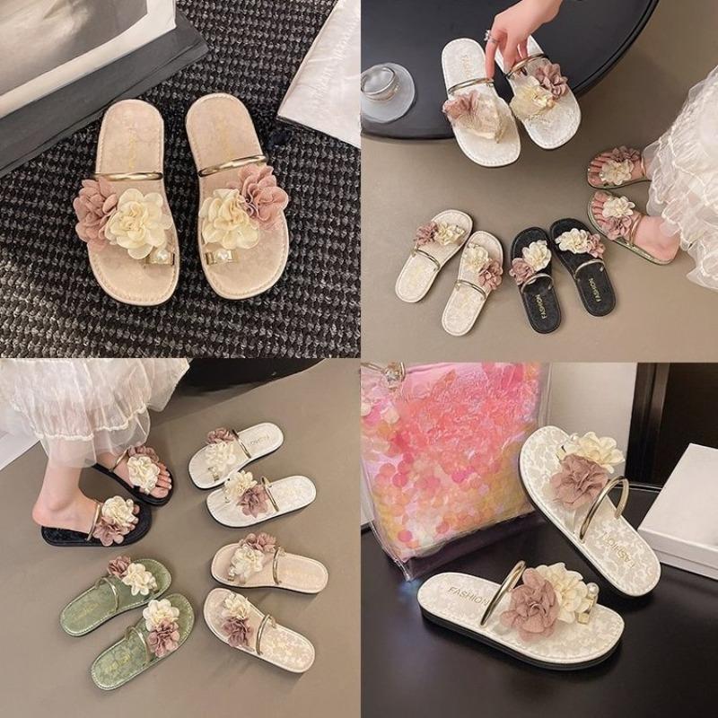 The New Style of Shoes, Fashionable and Durable Flip-flops, Are Perfect for Women's Home Use