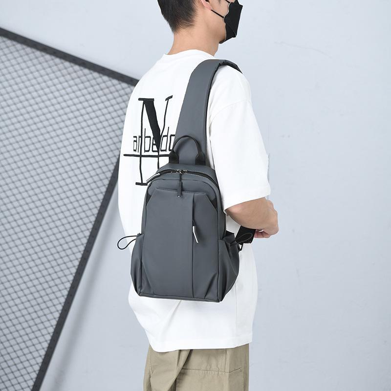 Men's Trendy Lightweight Messenger Bag - Stylish Casual Shoulder Chest Bag with Large Capacity for Commuting