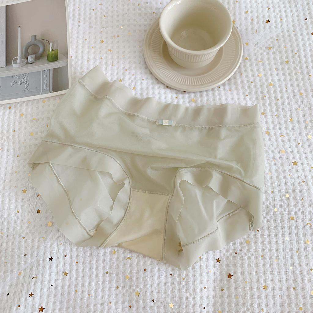 Super Thin Ice Permeable Facial Mask Underpants for Women's Large Summer Thin Mid Waist Briefs Seamless Breathable Sexy Lace Silk Gear Panties