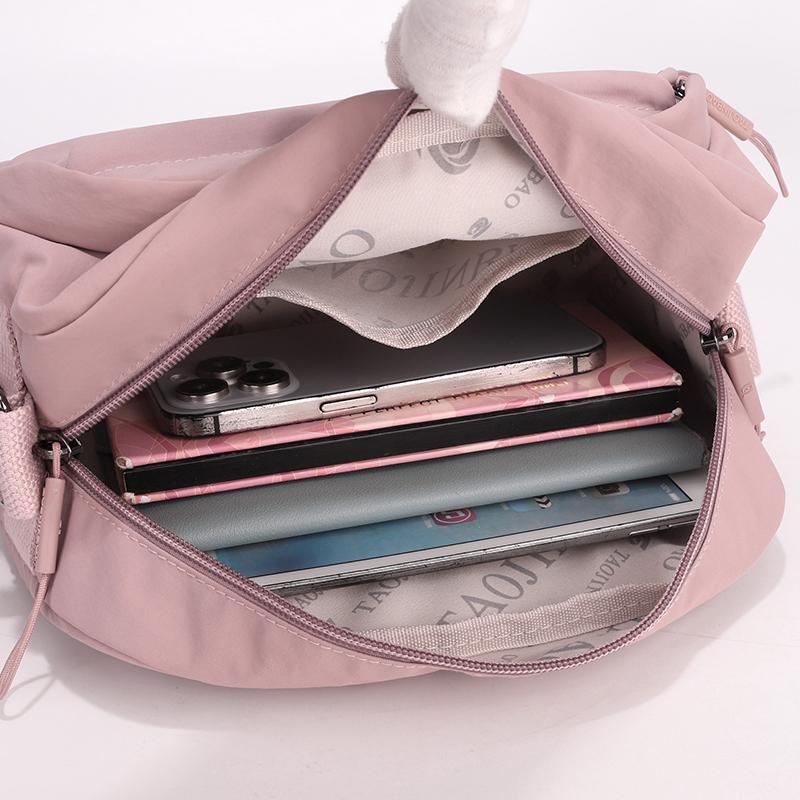 Large Capacity Multi-Pocket Shoulder Bag Women's Crossbody Bag Lightweight Commuter Mother Bag