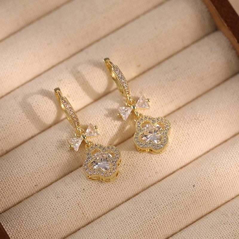 Fashion Earrings Inlaid Diamond Butterfly Drop Earrings Bling Zircon Ball Women Earrings