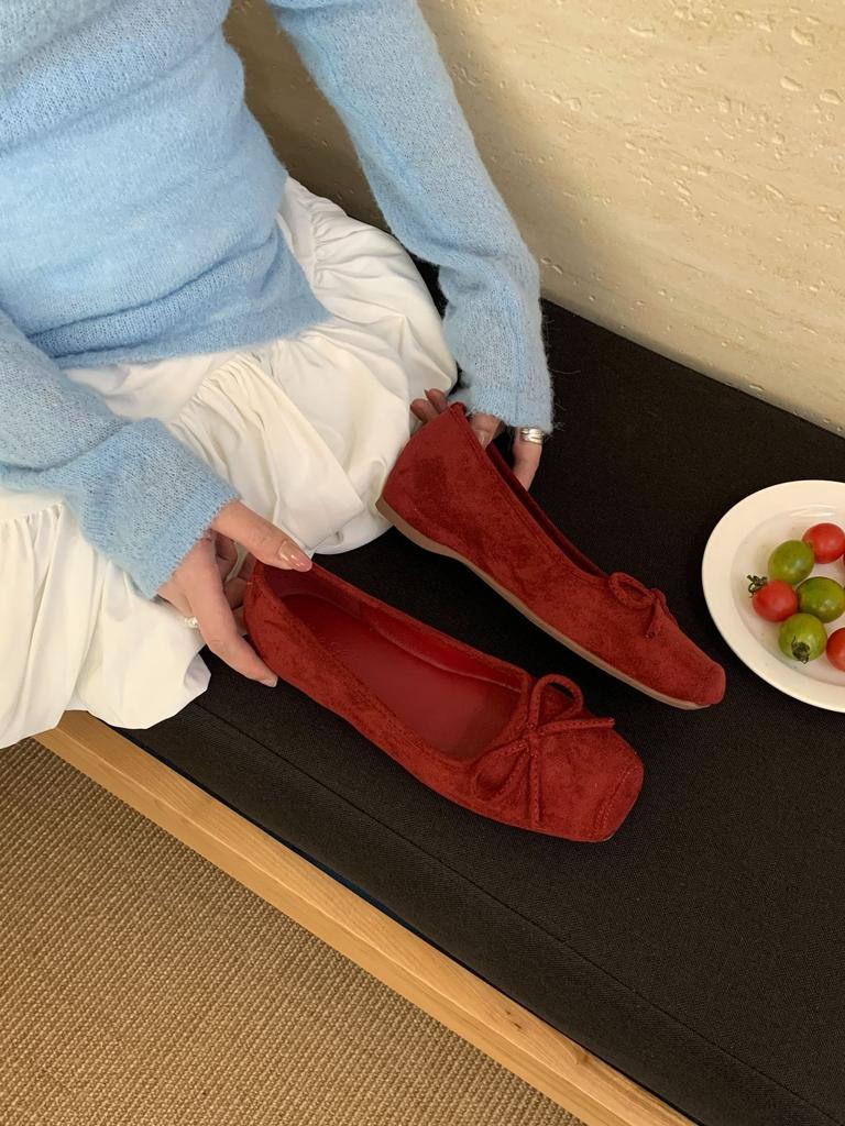 Suede single shoes women's spring new shallow mouth one pedal retro gentle fairy wind ballet inner 2.5CM Doudou shoes