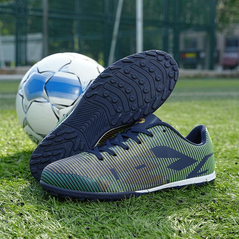 Football Shoes 32-45 Unisex Football Boots Are Tie High Elastic Socks Training Artificial Grassland Outdoor Sports Training Football Shoes