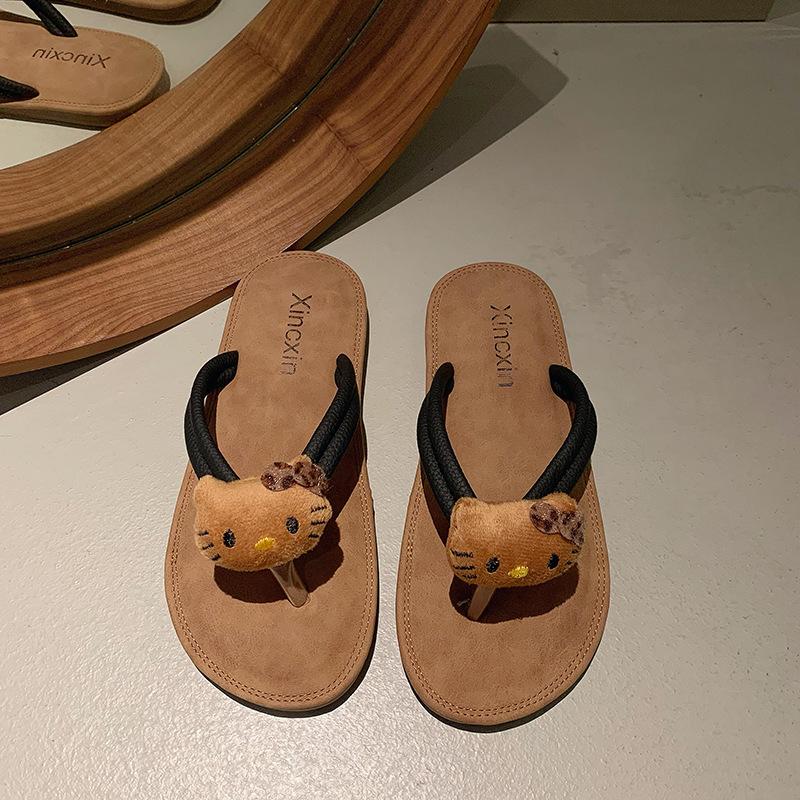 Cartoon black KT cat flip-flops female summer wear non-slip beach casual toe cool slippers student