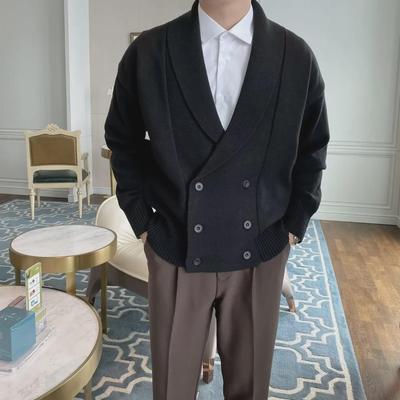 Cardigan tricoté coréen pour homme 2022: Design de couleur unie tendance et polyvalent pour le printemps et l'automne