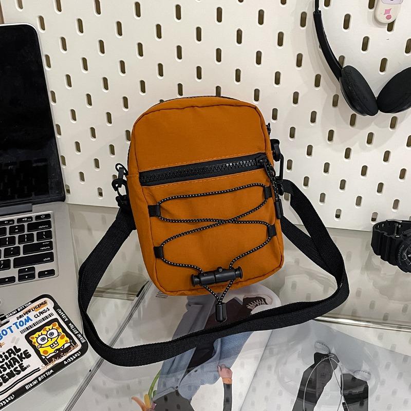 Nylontuchbeutel Damen Sommer neue Mode Nische Umhängetasche Outdoor-Sportstil kleine quadratische Tasche