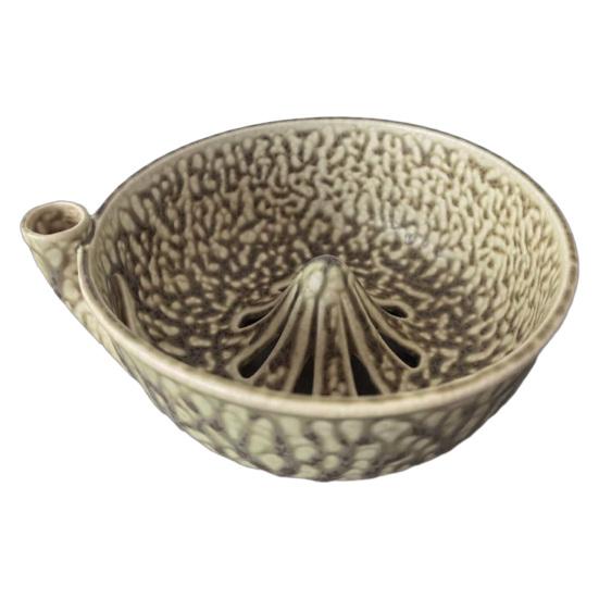 Glazed Ceramic Berry Basket Self Spinning Washing Bowl, 360 Degree Vortex Cleaning And Flower Shaped Fruit Rinse Bowl Drain Spinner, Vegetable