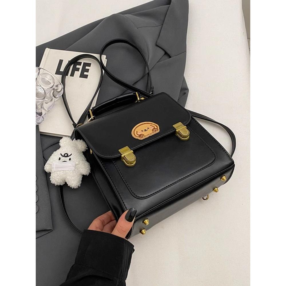 Retro Bag Women's Backpack 2025 New British College Style Going Out Travel Bag Niche Premium Texture Backpack