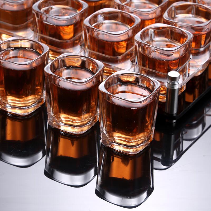 Qianxing Glass Spirit Glass Set with Holders