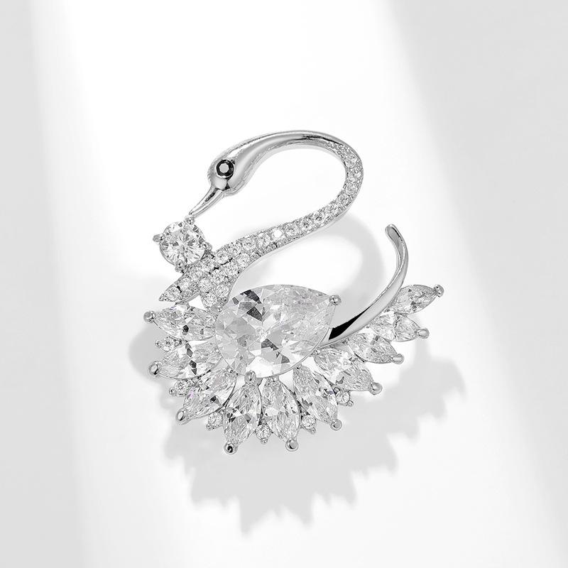 Bo Xin Yun Korean Style Zirconia Swan Brooch - Elegant Animal Pin for Clothing Accessories