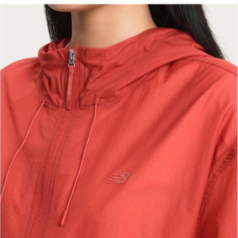 New Balance Club  Uni Athletic Club Lightweight Warm Up Jacket Nbnaeca013 61