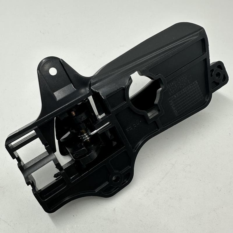 Front Left Right Inner Door Handle 82620-2L000 82610-2L000 826202L000 826102L000 For Hyundai I30 2009 I30CW 2007-2012