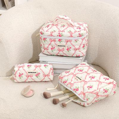 New Butterfly Love Flower Cosmetic Bag Fashion Quilted Cosmetic Bag Bow Flower Cosmetic Bag Large Capacity High Sense
