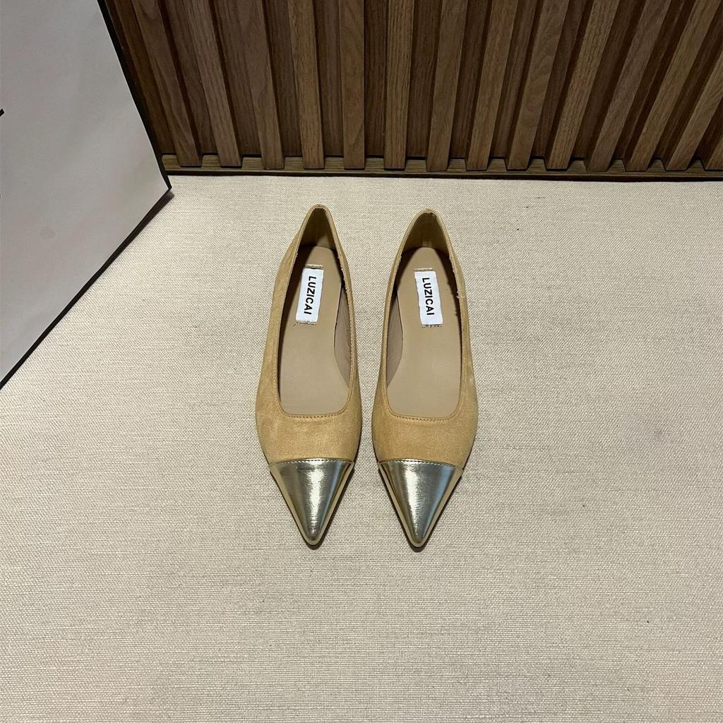 Sapatos de fada de fundo plano com vento suave à noite verão 2024 novos sapatos de salto único para saia temperamento pequeno perfumado francês sapatos de bico fino