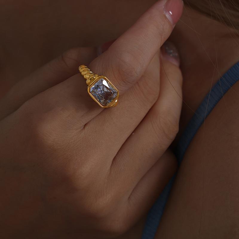 18K Gold Plated Square Multi-color Crystal Chunky Rings Stainless Steel Hypoallergenic Texture CZ Zircon Knuckle Ring Anillos