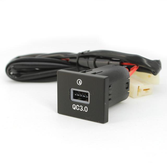 Araba USB şarj aleti PD Hızlı Şarj QC3.0 Otomatik Telefon şarj adaptörü Düğmesi Ford Focus 2 için mk2 2009 2010 2011 Aksesuarları