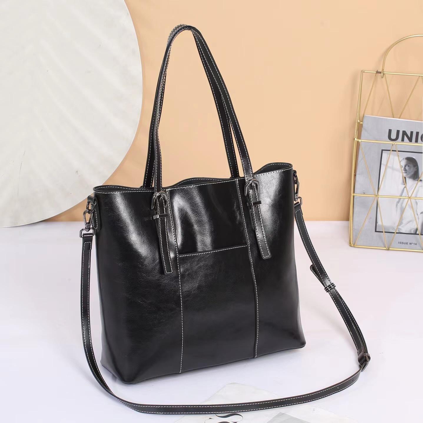 

Large Leather Women s Bag, Fashionable Large-capacity Leather Crossbody Bag, Women s Hand-held Tote Single-shoulder Bag чорний
