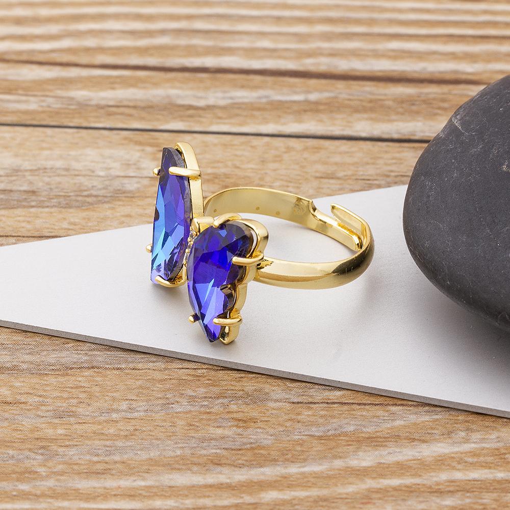 Nidin New Fashion Design Gorgeous Butterfly Ring Sweet 10 Colors Transparent Crystal Adjustable Rings for Women Party Jewelry