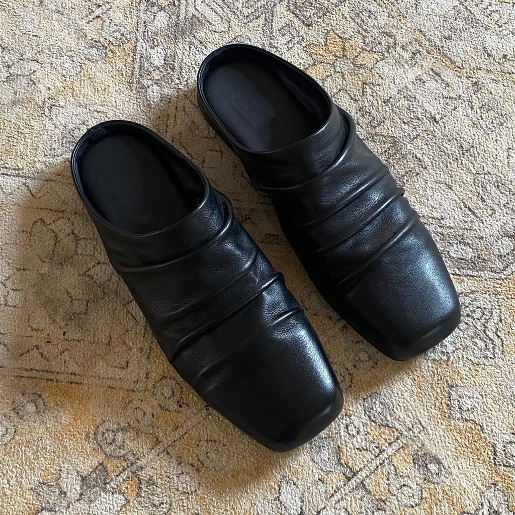 Cowhide Version~ Niche Pleated Leather Thick-soled Bag Head Slippers for Women's Soft and All-inclusive Square Head Single Shoes Tide