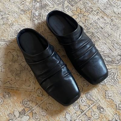 Cowhide Version~ Niche Pleated Leather Thick-soled Bag Head Slippers for Women's Soft and All-inclusive Square Head Single Shoes Tide