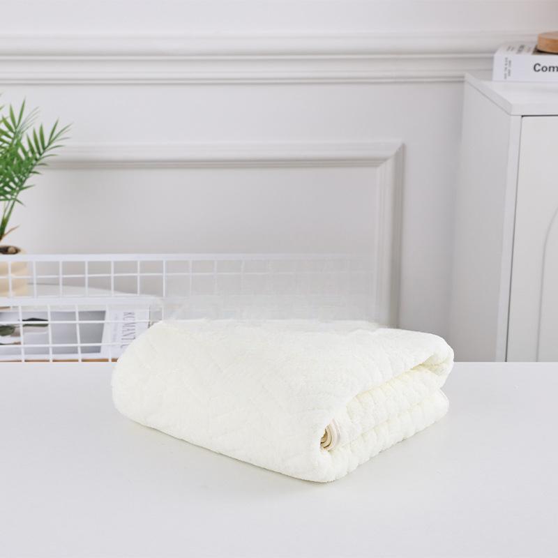 Coral Fleece Wheat Grain Quick Drying Towel for Adults, Simple Face Wash and Shower Towel, Creative Absorbent Gift Towel