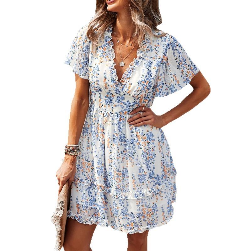 A Casual and Vacation-style Floral Half-length Dress for Women In Summer