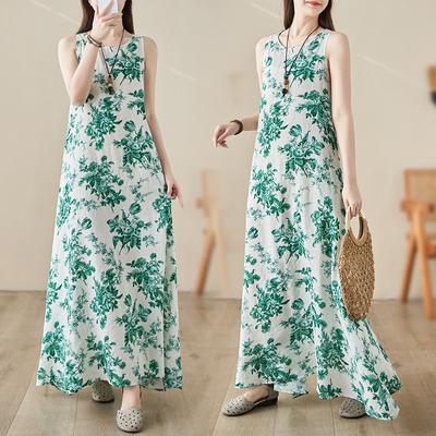 Summer Bohemian Long Dress with A Fat and Oversized Sleeveless Round-neck Printed Dress for Women