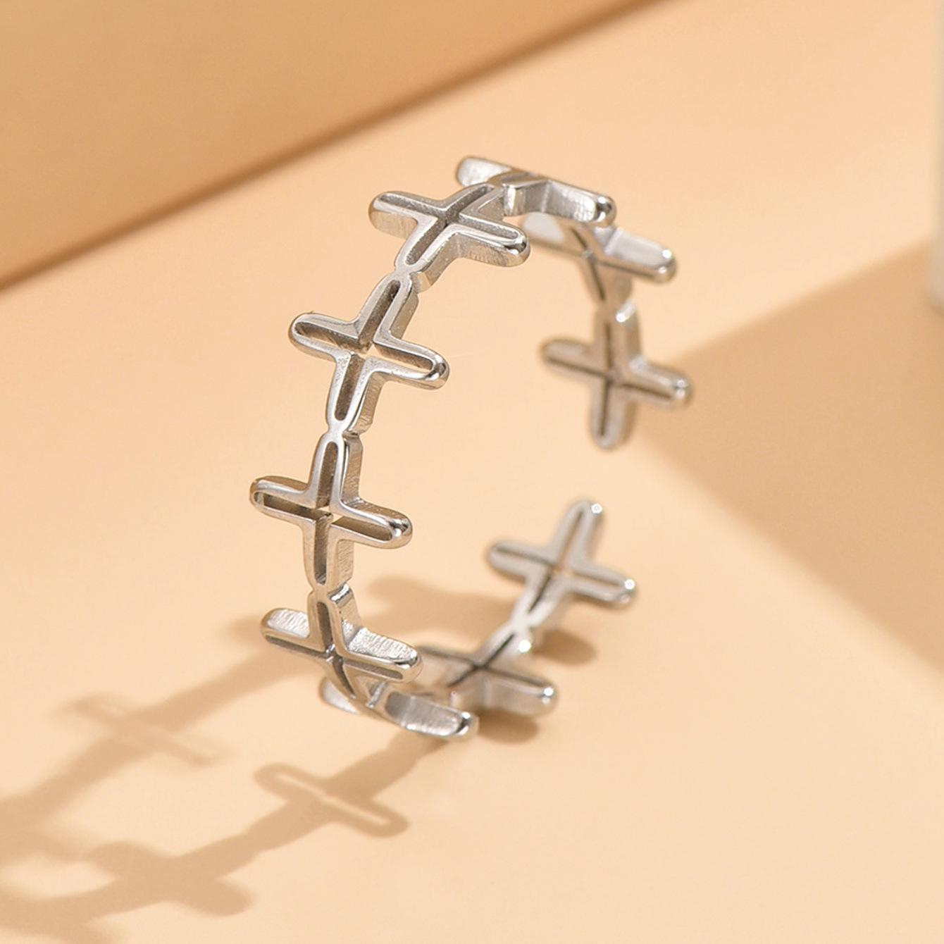 Retro Hollow Adjustable Cross Ring in Gold-Plated Stainless Steel