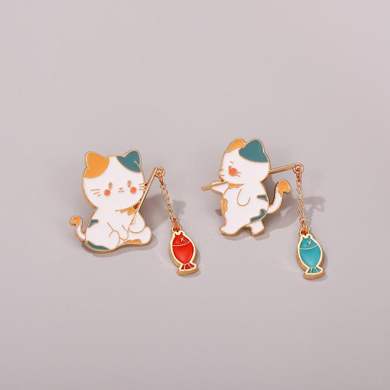 Cat Cartoon Fishing Style Metal Badge Accessory Sweater Jacket Decoration Brooch
