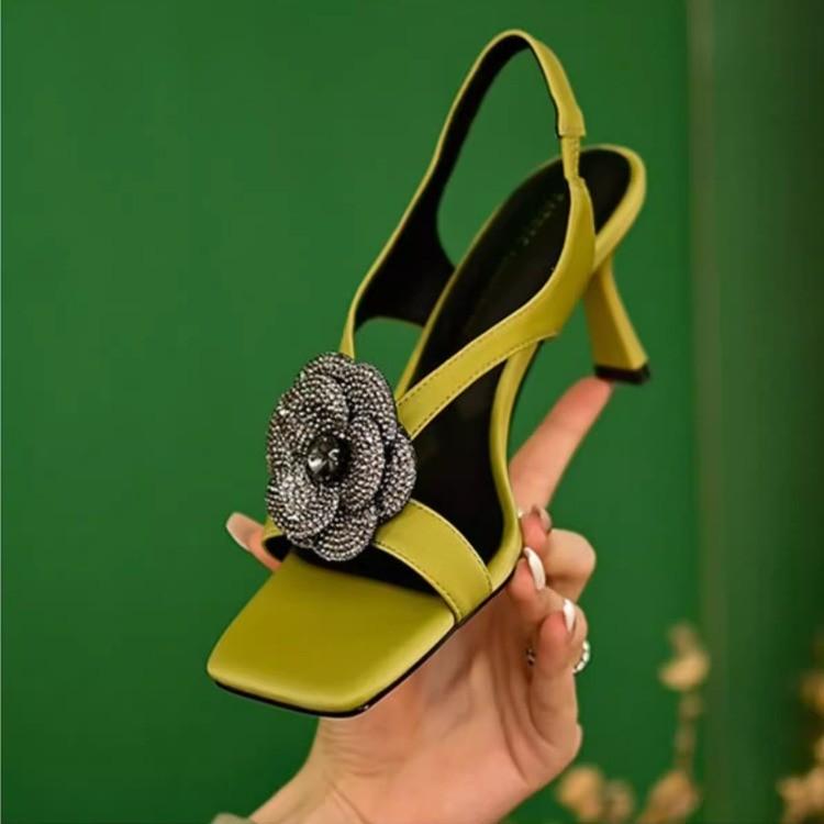 

Fashion 2025 Rhinestone Flower Sandals Summer Round Toe Sexy Thin High Heels Fashion Elegant Women Shoes Party Dress All Match Stiletto 35 жёлтый