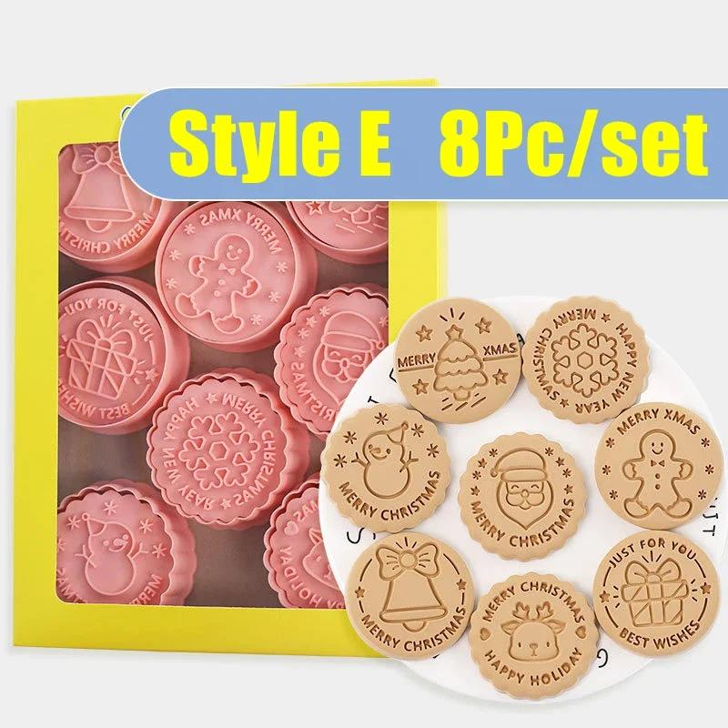 8pcs/Set Christmas Biscuit Mould Cookie Cutter 3D Cartoon Biscuits Mold Plastic Baking Cookie Stamp Cookie Decorating Tools