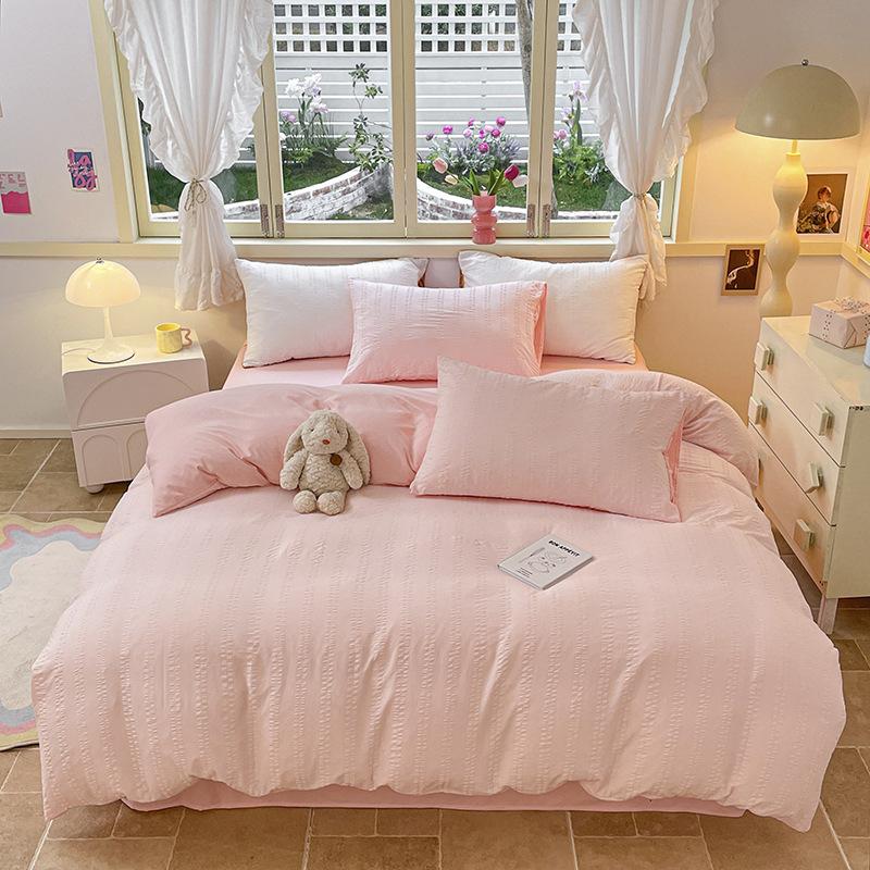 100% skin-friendly bedding sheets, pillowcases, quilt covers, four-piece sets, three-piece sets.